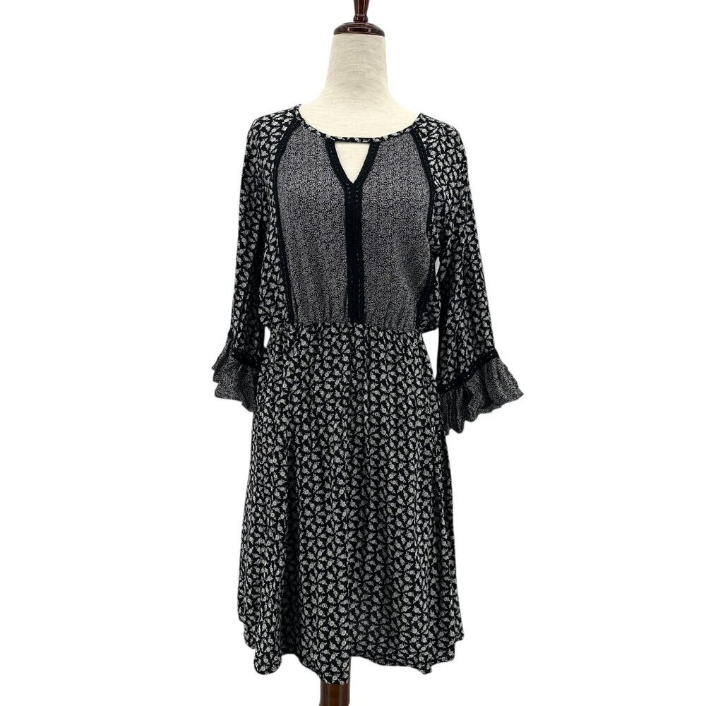 J Gee Womens XS Dress Floral Mini Bell Sleeve Black White Lightweight Boho